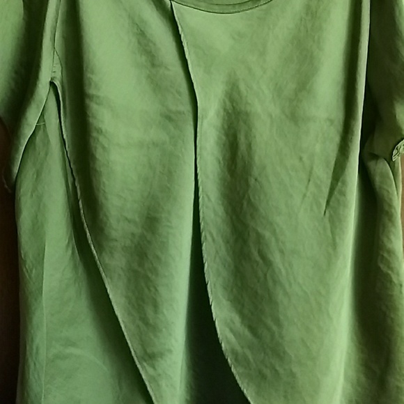 💯 Polyester top - Picture 3 of 4